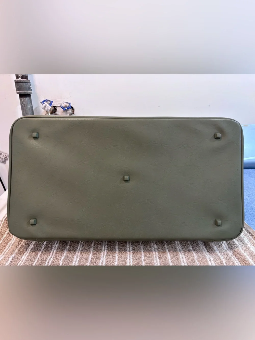 🫒BEIS regular sized weekender olive weekender🫒